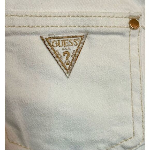 GUESS KIDS - NWT - Girls Sz 7 - White Denim Shorts with Sparkly Rhinestones - Picture 5 of 15